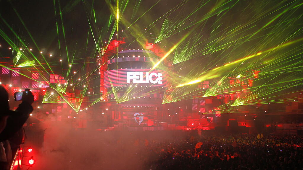 ELF22 - DO, Mainstage III