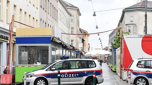 Bluttat am Brunnenmarkt im Mai: Behörden kommunizierten zu wenig