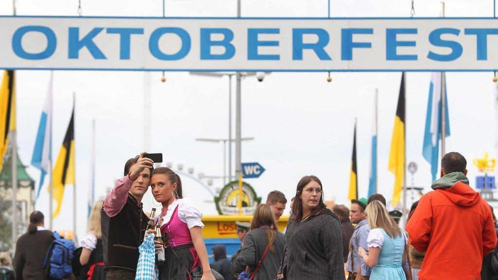 180. Münchner Oktoberfest ist eröffnet