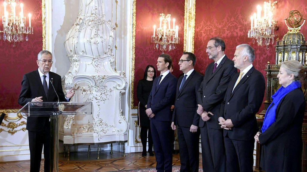 Regierung wird angelobt