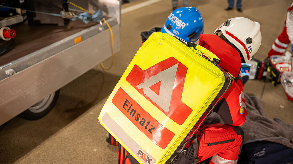 Große Einsatzübung im Lieferinger-Tunnel