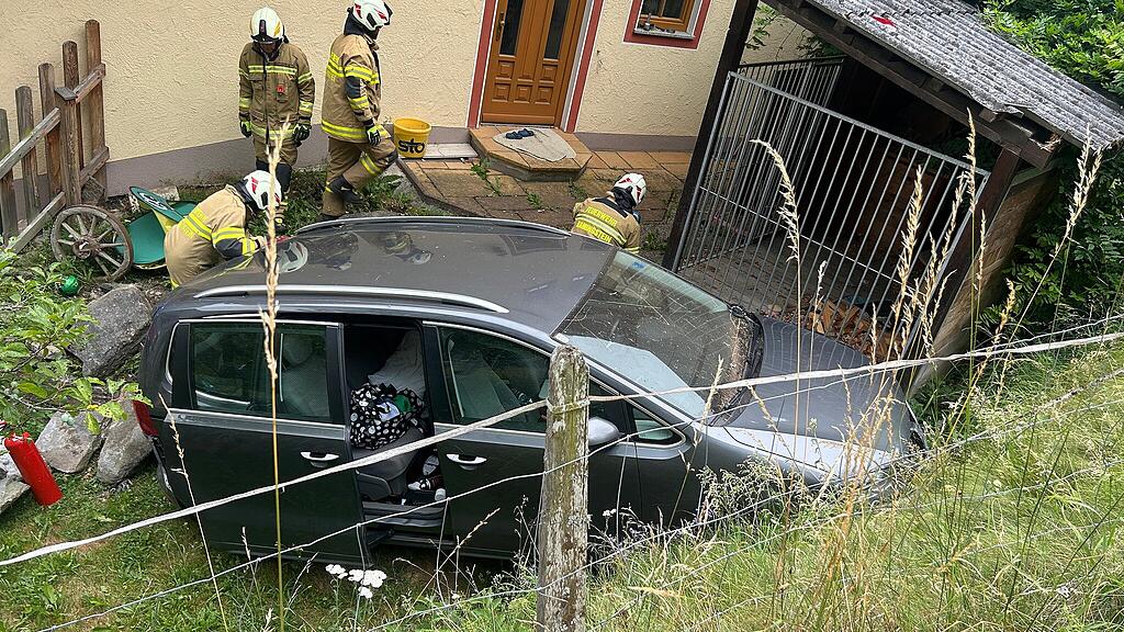 Fahrzeugabsturz in Ramingstein