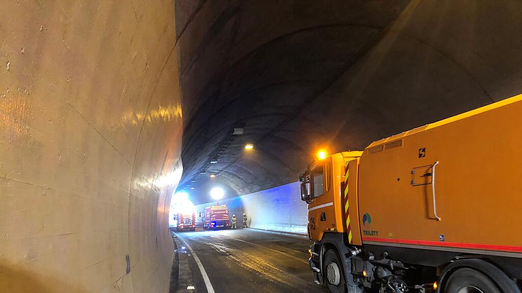 Massenkarambolage, Mauthtunnel in Schwarzach