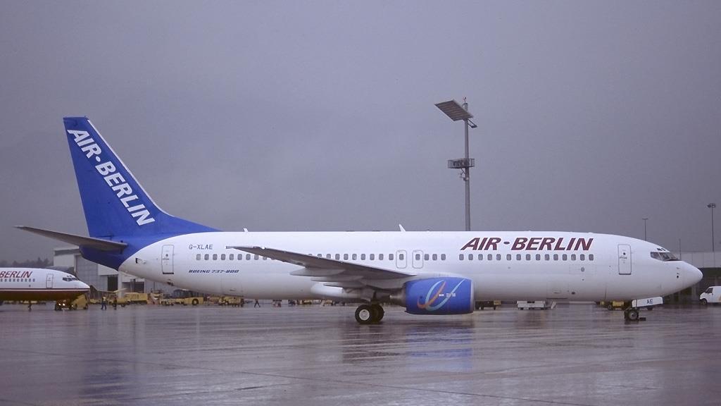Abschied von Ari Berlin am Salzburger Flughafen