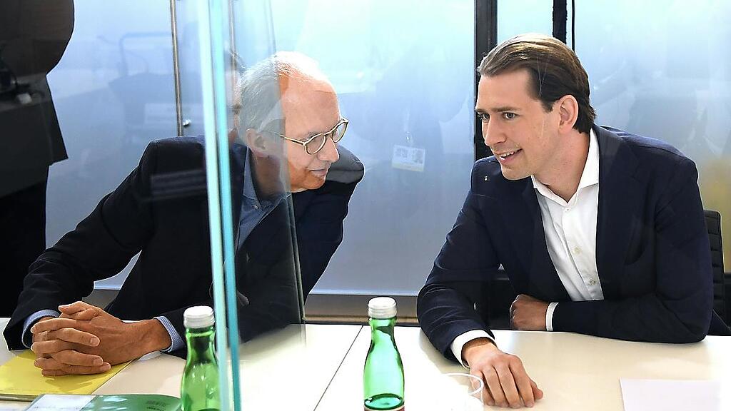 Kurz und Anwalt Suppan vor dem U-Ausschuss