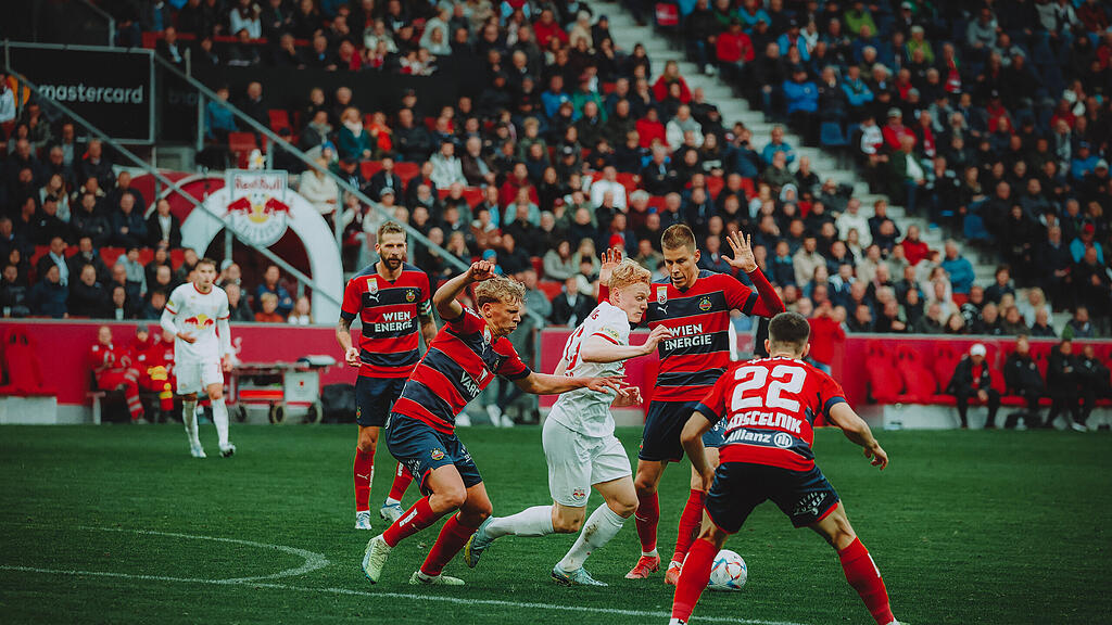 Red Bull Salzburg, Rapid Wien