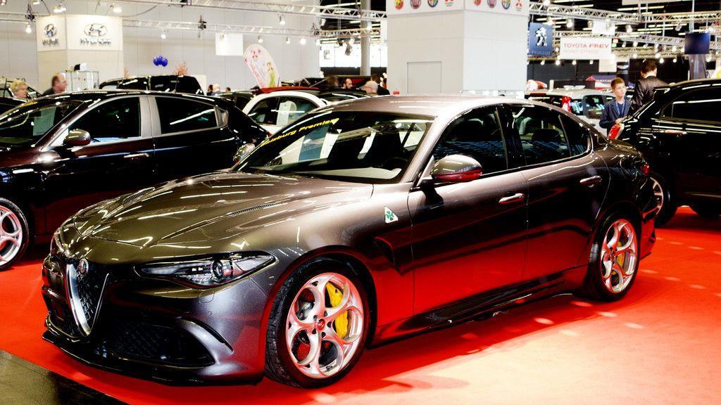 10. Auto Messe Salzburg und dritte Garten im Messzentrum