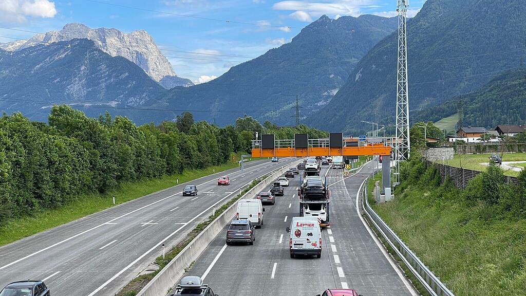 Stau A10