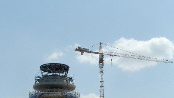 Tower wird gebaut