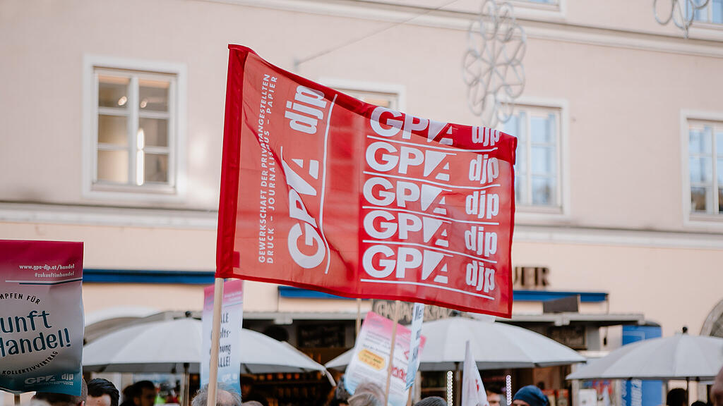 Protestkundgebung GPA-djp Salzburg