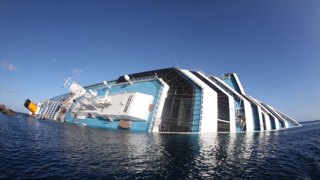 Bergungsarbeiten an der Costa Concordia