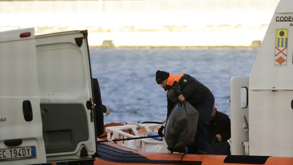 Brand auf griechischer Fähre: Evakuierung abgeschlossen