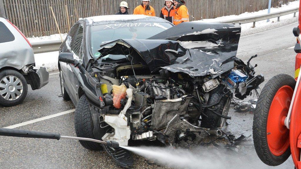 B20: Großaufgebot an Einsatzkräften