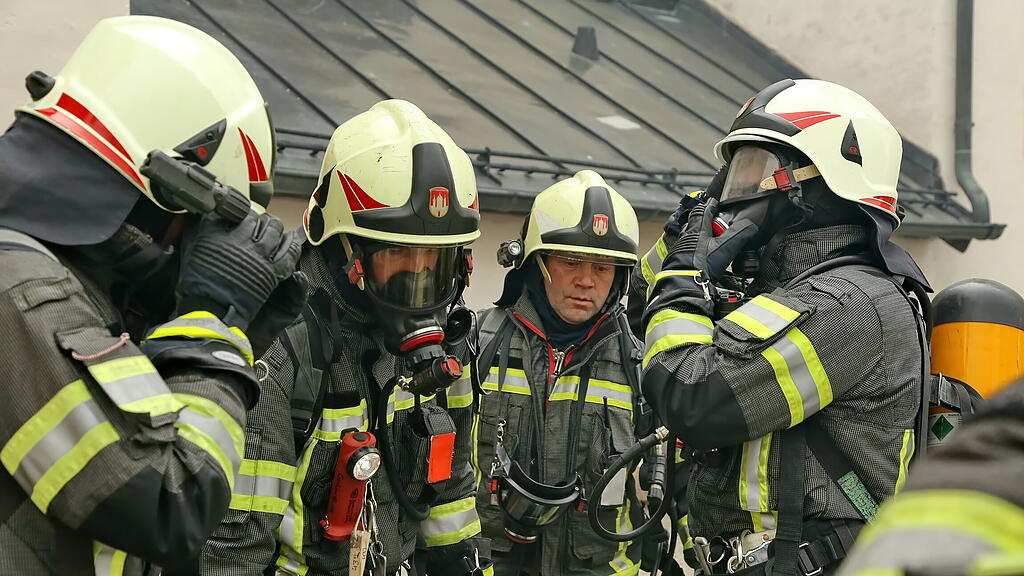 Feuerwehr-\u00dcbung auf der Festung, I