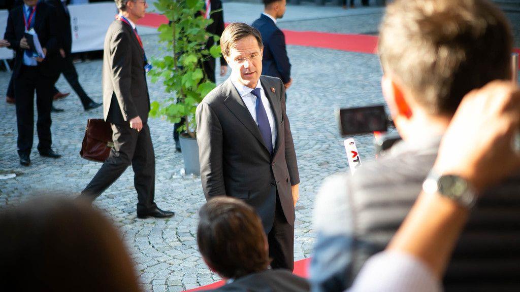 EU--Gipfel: Bilder vom roten Teppich
