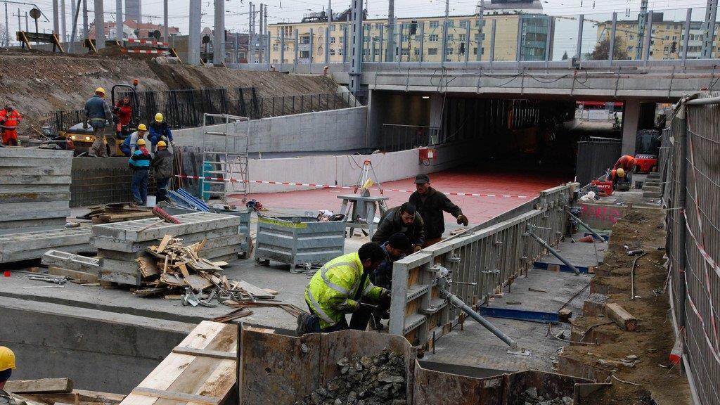 Nelböckviadukt fast fertig