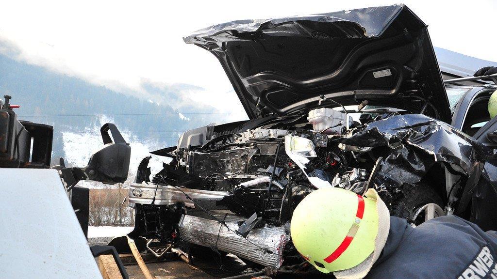 B167: Tödlicher Crash, I