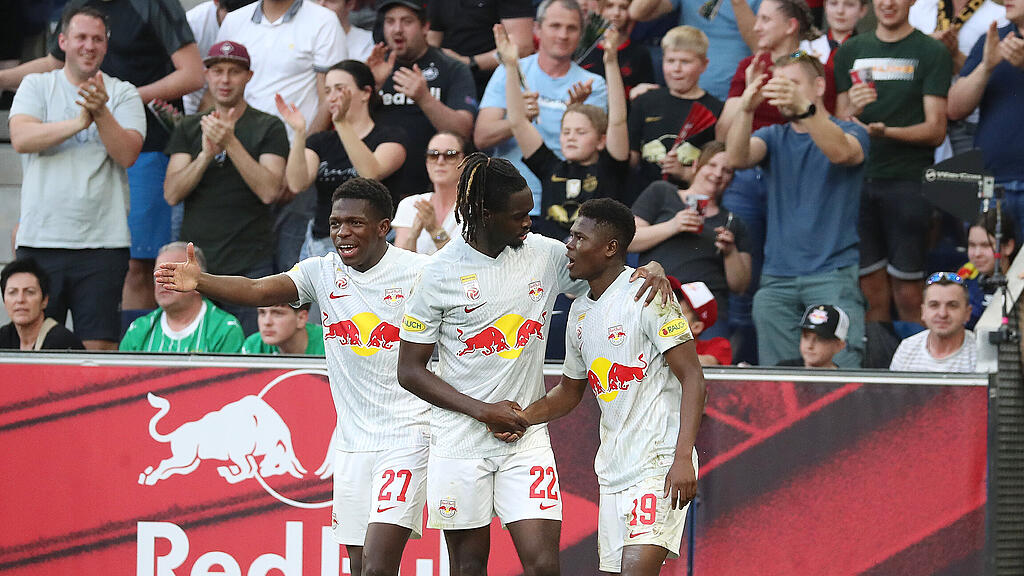 Red Bull Salzburg, Rapid Wien