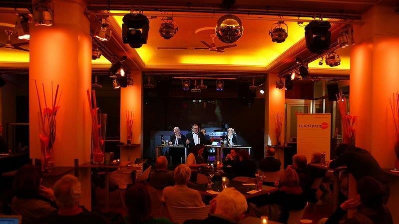 Podiumsdiskussion im Republic