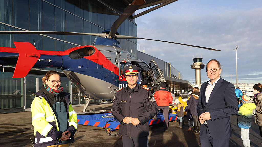 Impfaktion_Polizeihubschrauber20211227009.jpg