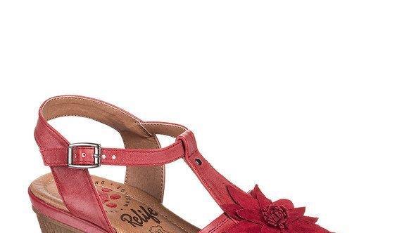 Schuhe im Frühling 2013: Je bunter, desto besser