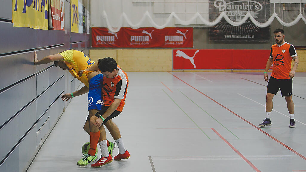 Salzburger Stier, Hallenfu\u00dfball