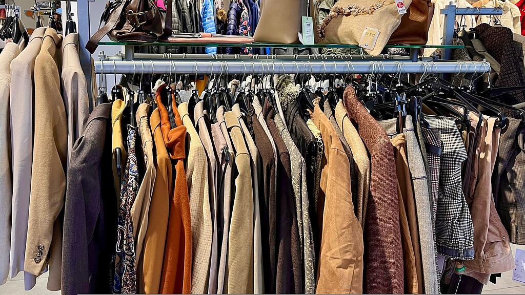 "Thrift Shopping" Salzburg