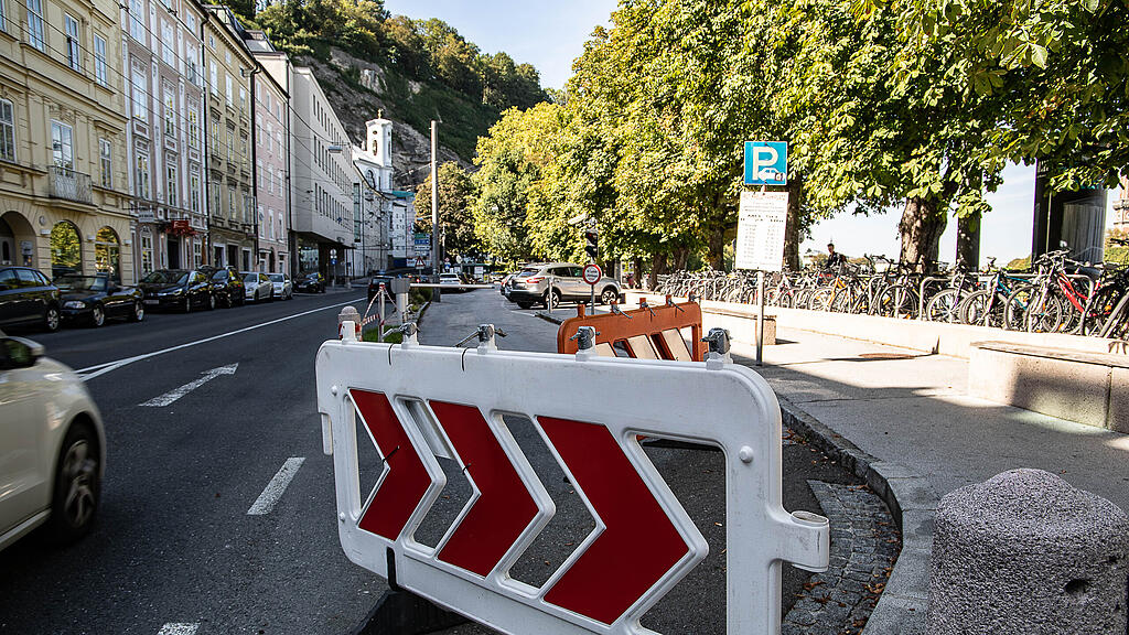 Rot Kreuz Parkplatz, Parken, Altstadt, Salzburg