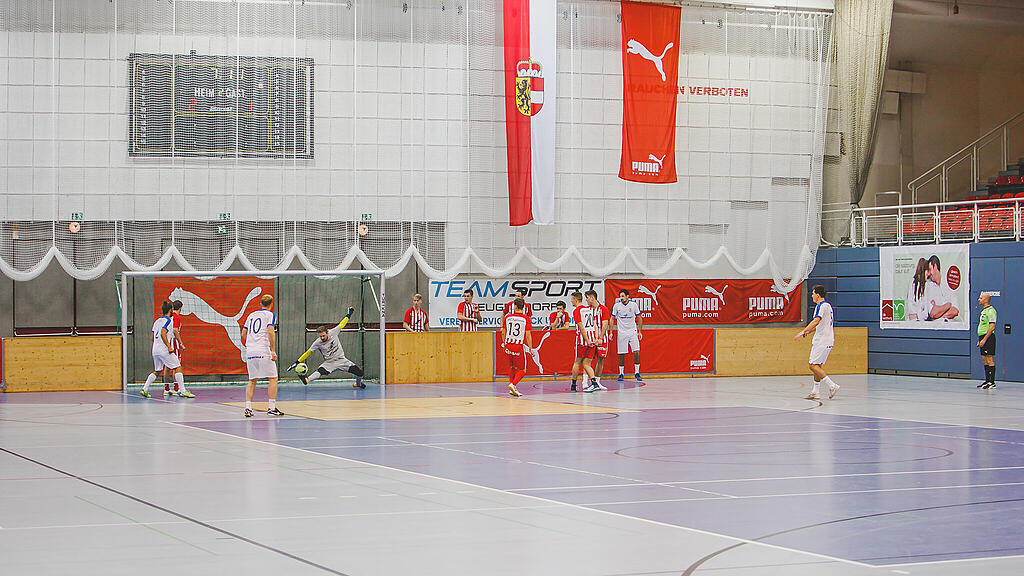 Salzburger Stier, Hallenfu\u00dfball