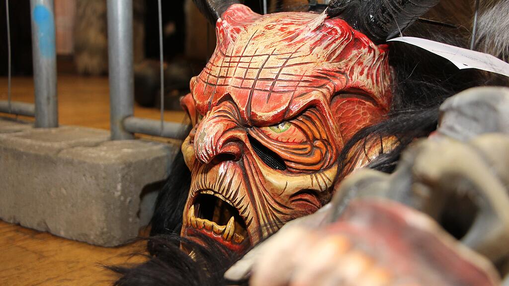 3. Krampusb\u00f6rse in Schwarzach
