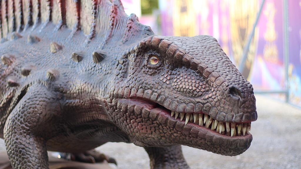 "Big King Dinosaurier of Animatronic" in Bischofshofen