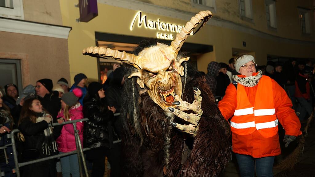 Krampuslauf in Hallein
