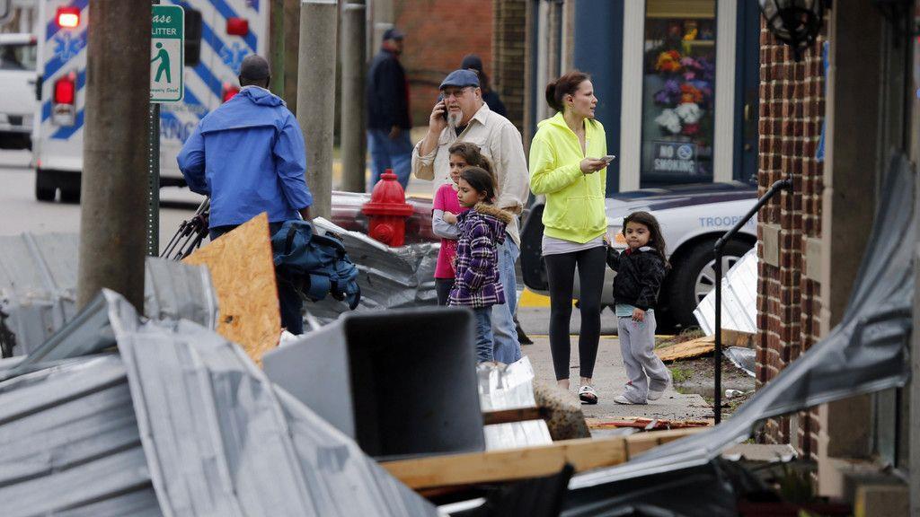 Unwetter verwüstet US-Bundesstaat Virginia