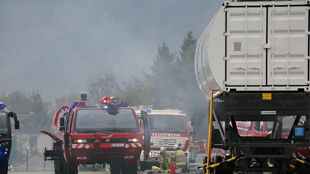 Große Übung am Salzburger Flughafen