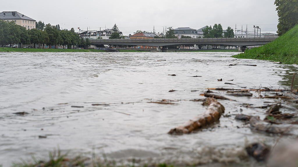 Hochwasser in der Stadt Salzburg