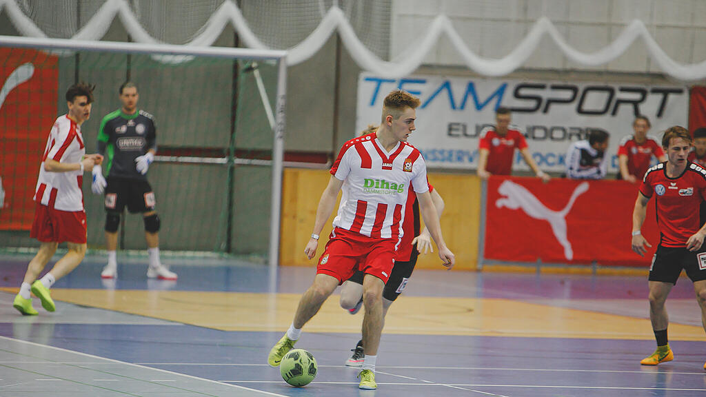 Salzburger Stier, Hallenfu\u00dfball