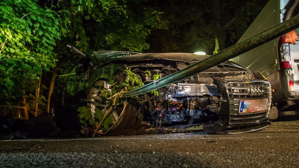 Pkw-Unfall in der Gneiser Straße