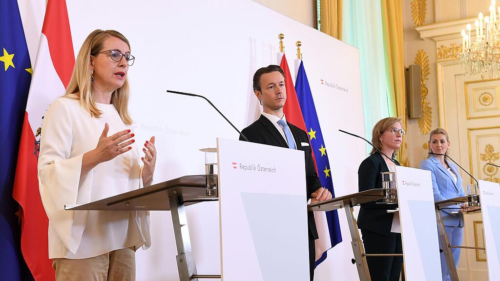 SB: Pressekonferenz, PK, Regierungsklausur, Blümel, Schramböck, Gewessler, Aschbacher,