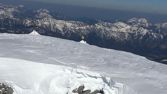 Skitourengeher stürzt am Hohen Göll in den Tod
