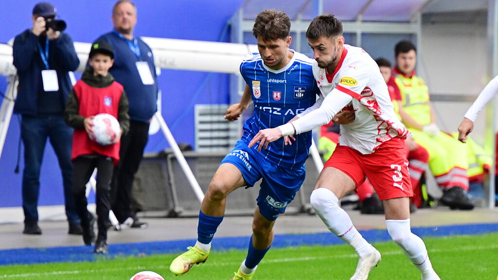 FUSSBALL: ADMIRAL BUNDESLIGA / MEISTERGRUPPE / 9. RUNDE: BLAU-WEISS LINZ - RED BULL SALZBURG