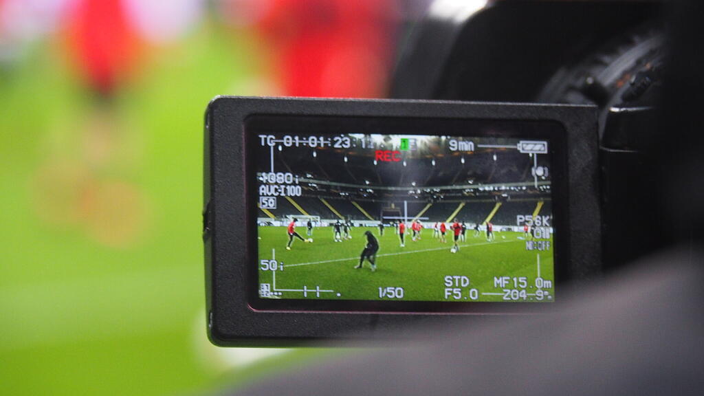 FC Salzburg, Frankfurt