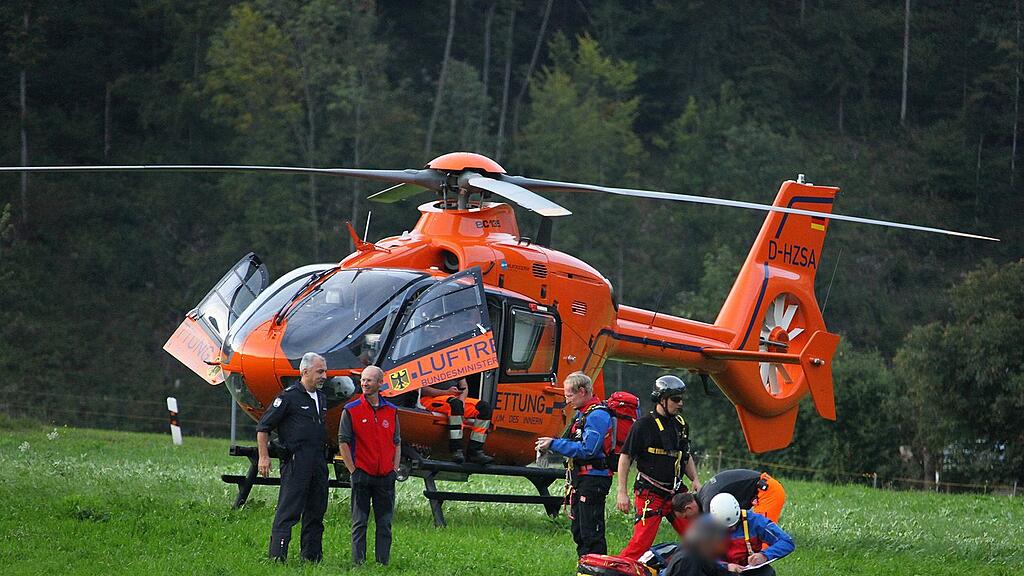 Der Bergsteiger wurde per Heli geborgen.