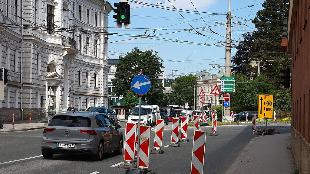 Baustelle Karolinenbrücke