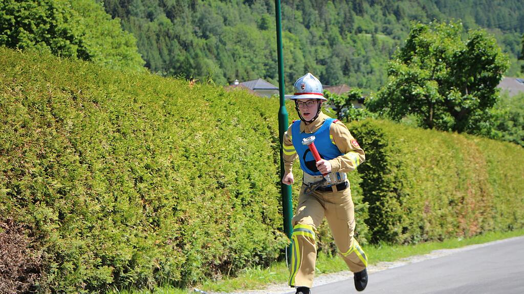 14. Bezirksfeuerwehrleistungsbewerb - Bierzelt