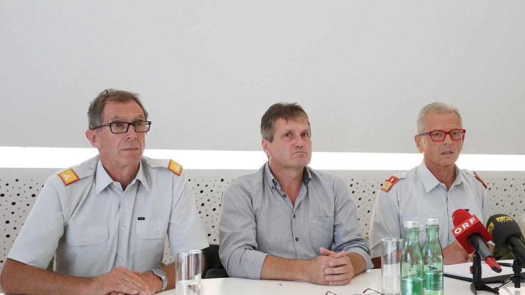 Pressekonferenz nach Sturmunglück