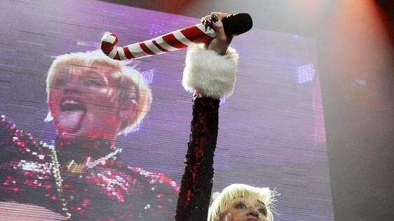 Jingle Ball 2013 mit Miley Cyrus
