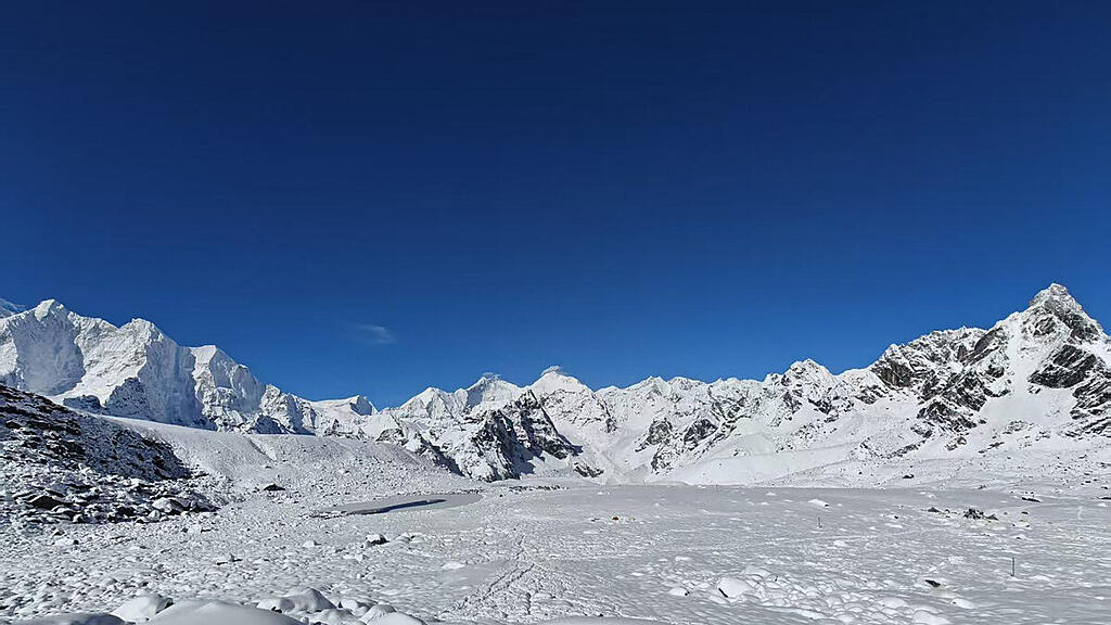 Alle Wanderer am Mount Everest gerettet