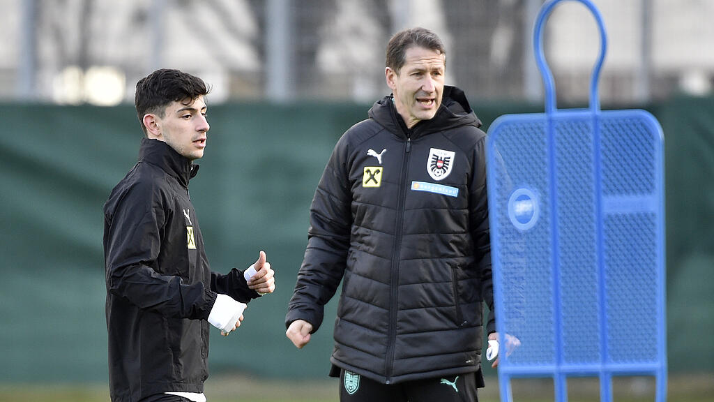 \u00d6FB_Training_Nationalteam