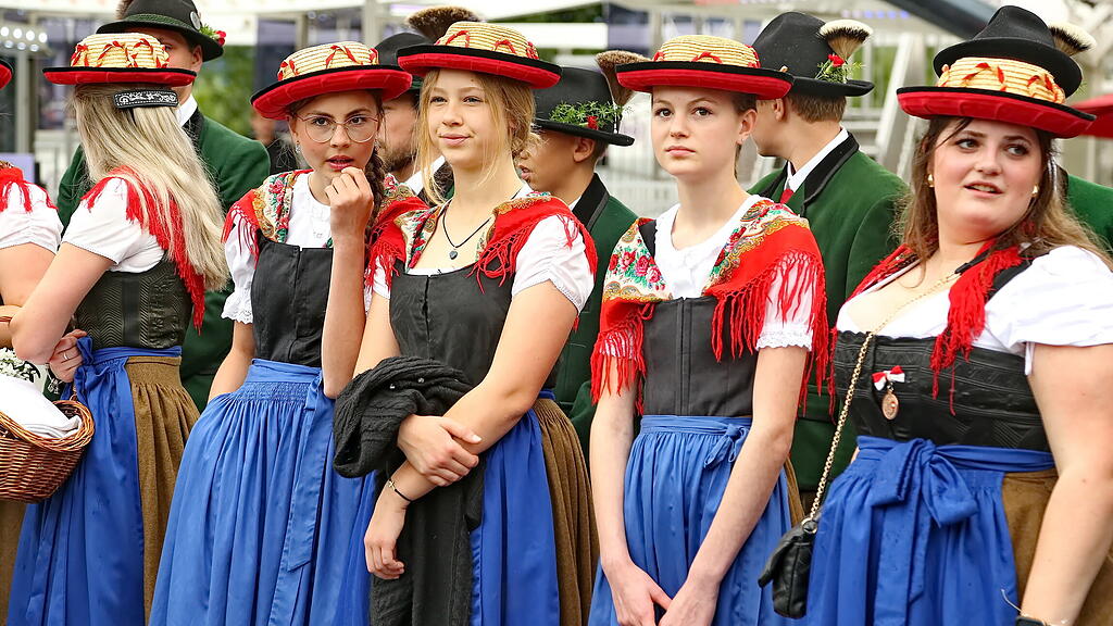 Salzburger Dult: Eröffnung