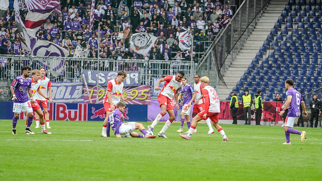 2. Liga: FC Liefering gegen Austria Salzburg